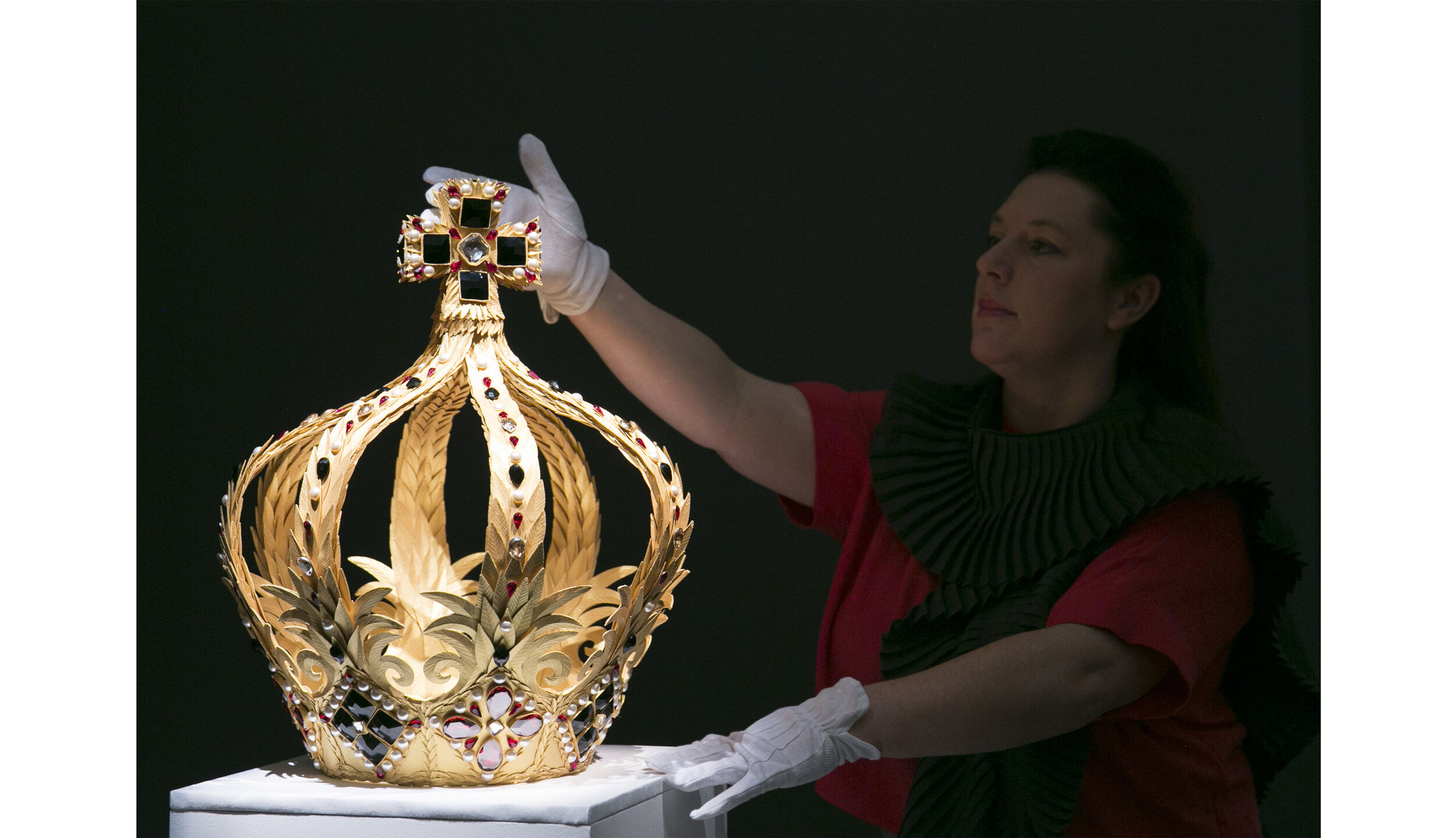 Paper Crown -Sothebys Royal & Noble Exhibition 