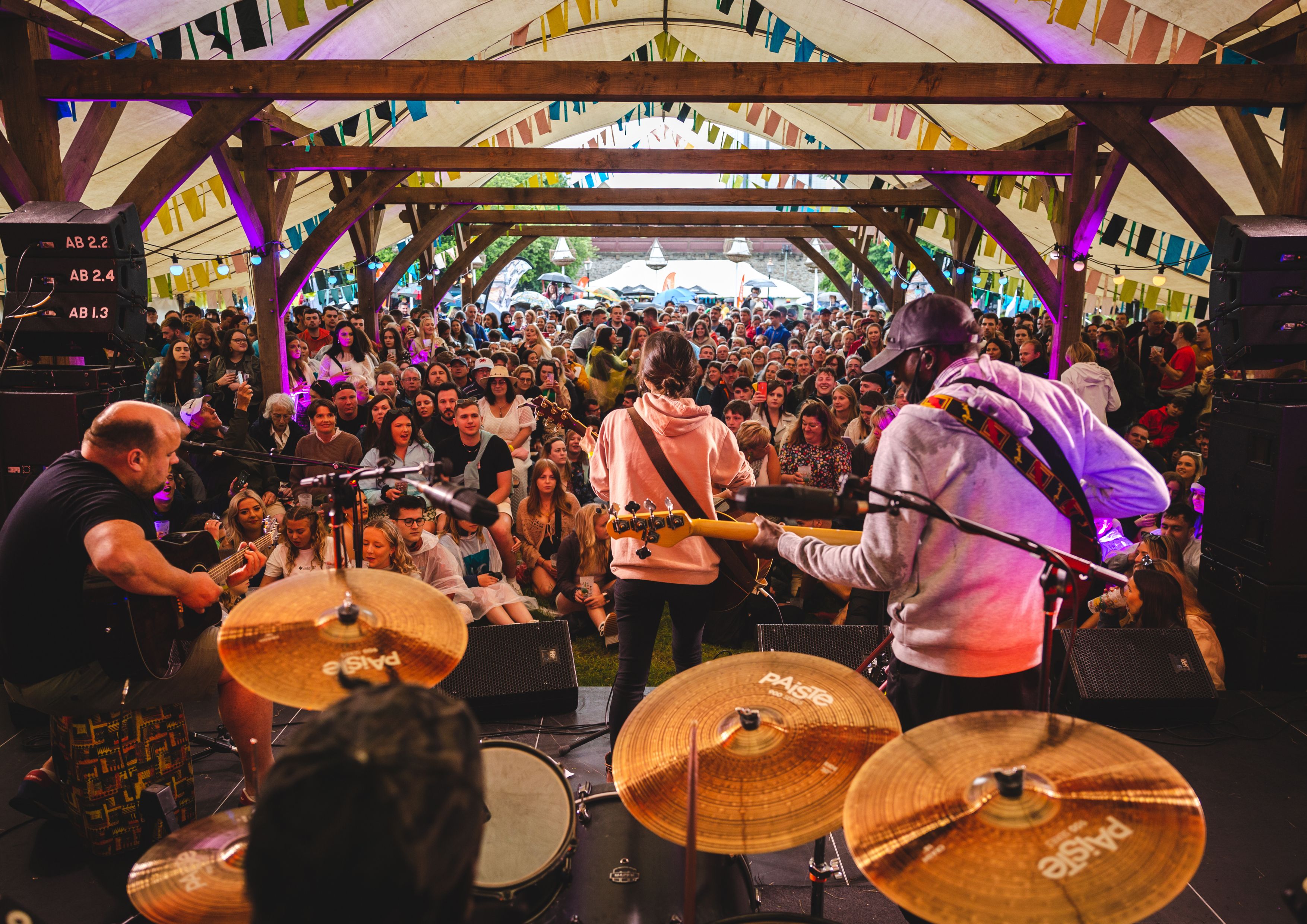 Tafwyl image of crowd